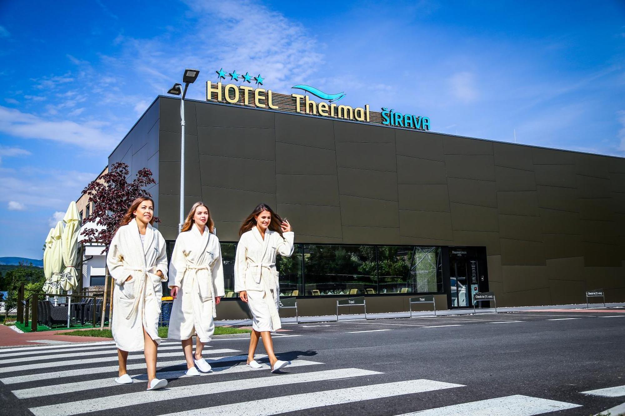 Hotel Thermal Sirava Kaluža Esterno foto