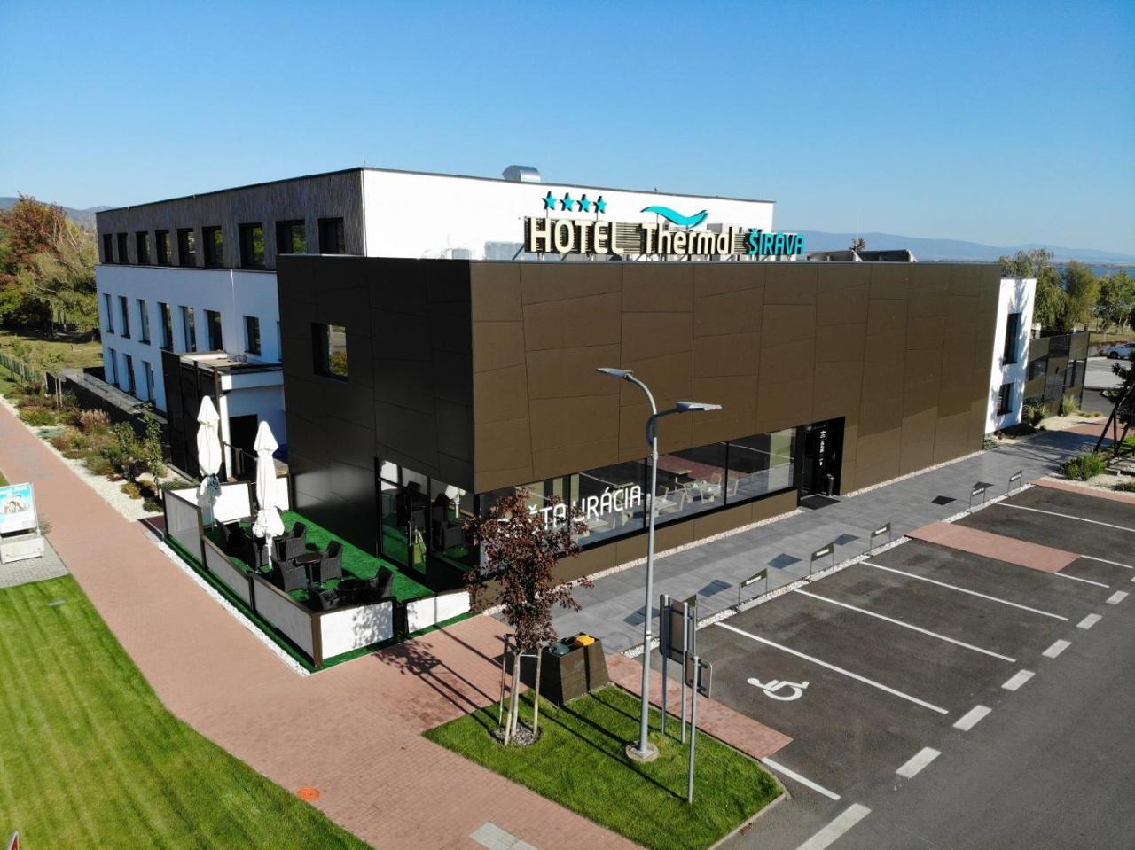 Hotel Thermal Sirava Kaluža Esterno foto